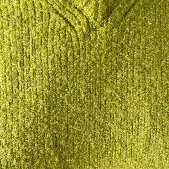 Primark Green Textured Knit Sweater | Cozy Pullover - Picture 3 of 7